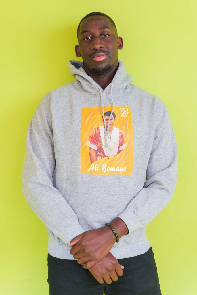 Hoodie à imprimé unisexe Ali Bomaye | Kin La Belle Urban Streetwear Vêtement Haut 1
